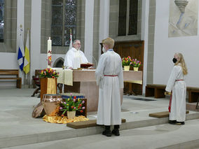 Lumen Christi - Auferstehungsmesse in St. Crescentius (Foto: Karl-Franz Thiede)